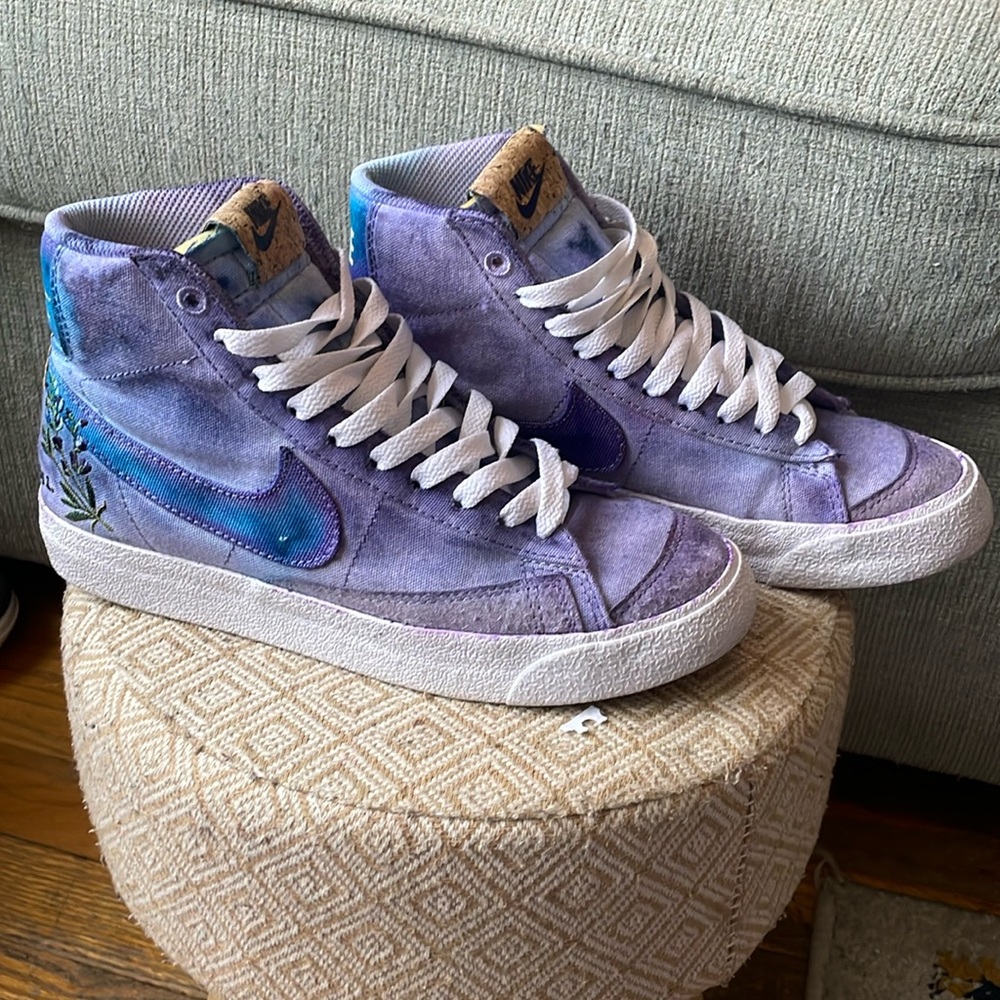 Nike blazer size 6 woman. Purple and turquoise custom tye dye.
